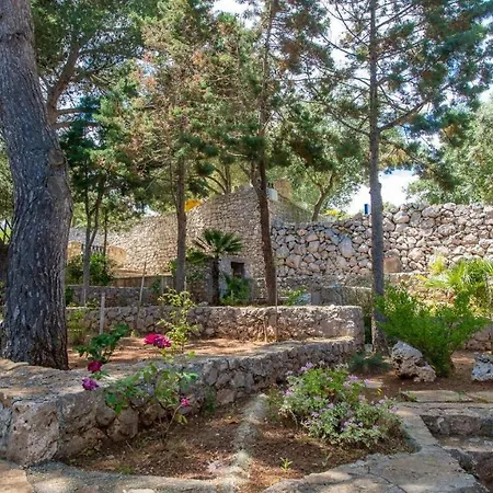 Lamanna's Castro (Lecce)