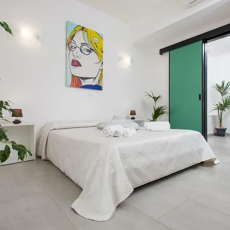 Lamanna's Hotel 3*