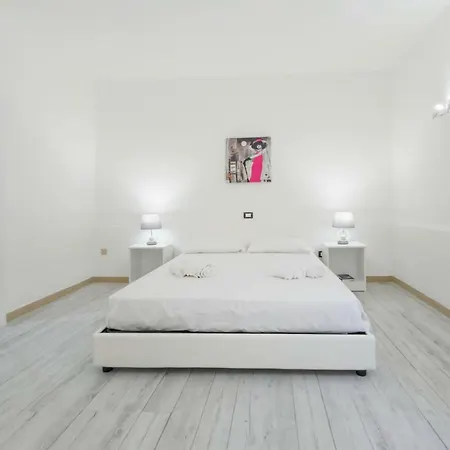 Lamanna's Hotel 3*