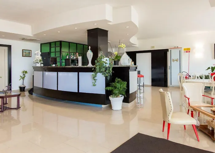 Lamanna's Castro (Lecce)